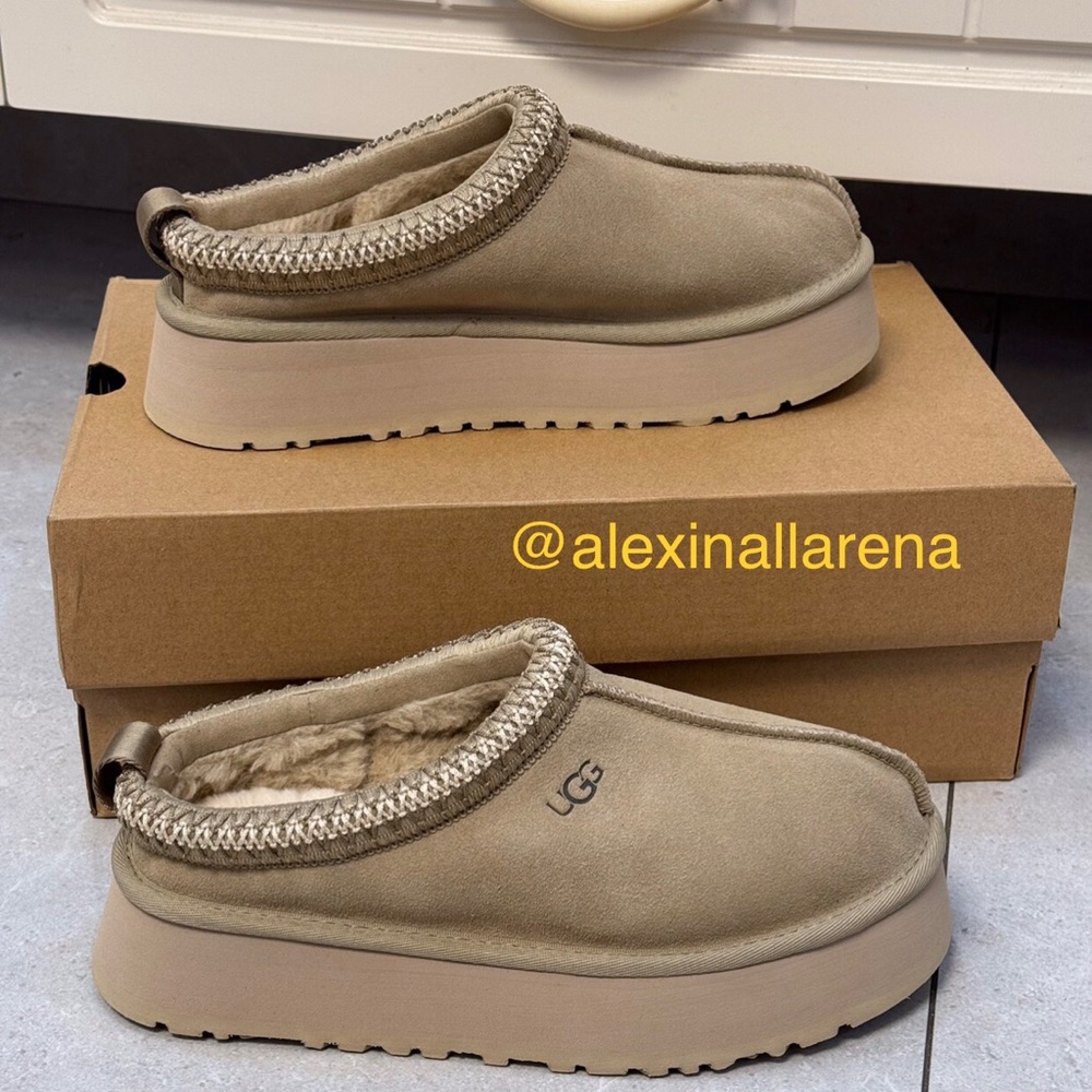 UGG Tazz Platform Slippers Mustard Seed | SHIP SAME DAY |🎄